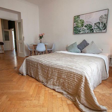 Nejedleho APARTMEET Praha Exteriér fotografie