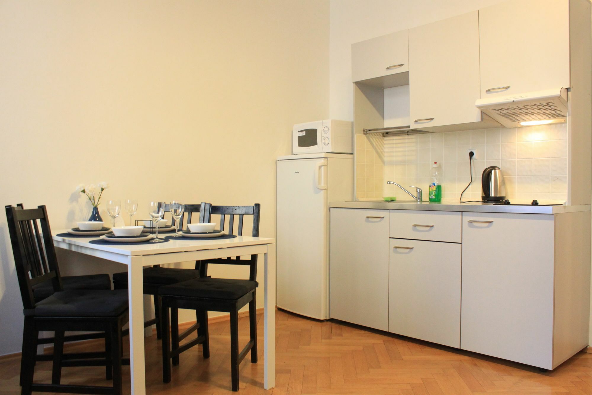 Nejedleho APARTMEET Praha Exteriér fotografie